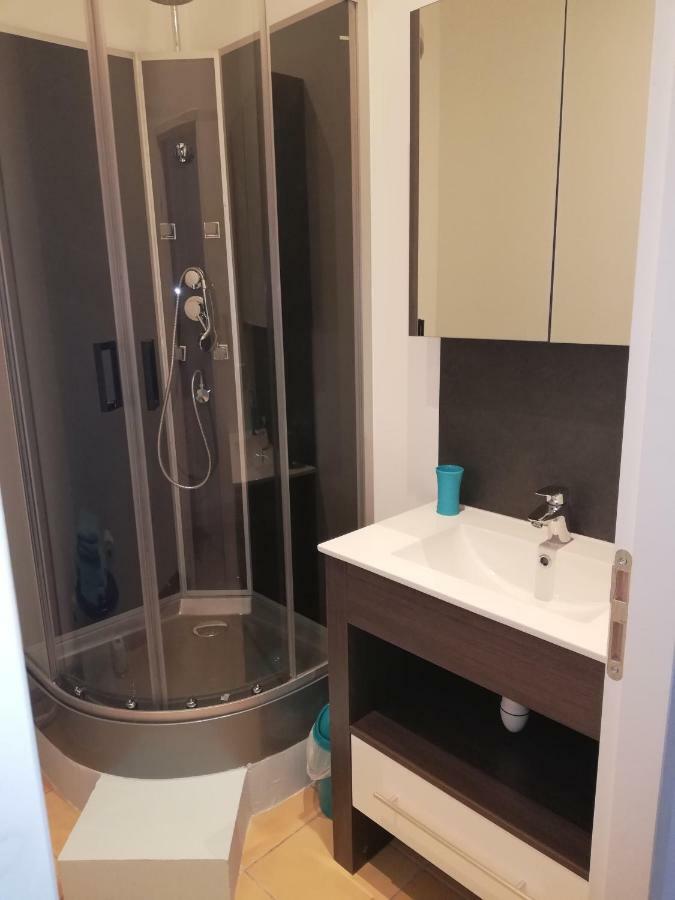 Au Sabluline Chambres D'Hotes Gites Ντραγκινιάν Εξωτερικό φωτογραφία